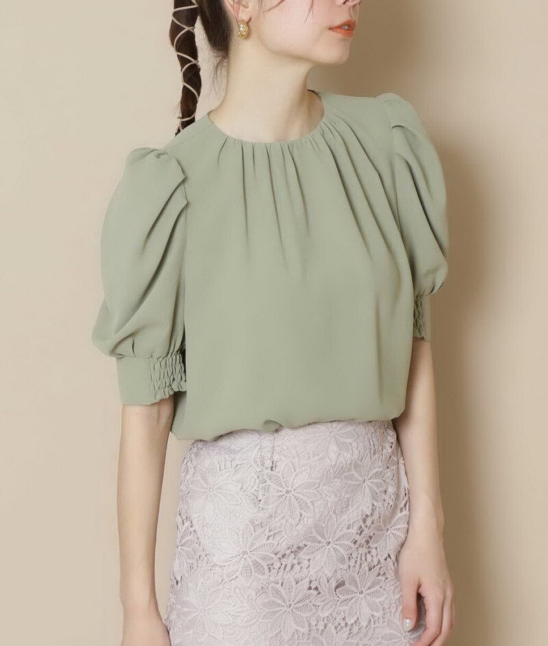 カットソー レディース 半袖 パフスリーブ ラウンドネック 絞り こなれ感 かわいい 大人可愛い きれいめ シンプル カジュアル 上品 おしゃれ 無地 ママ 学生 お出かけ グリーン トップス