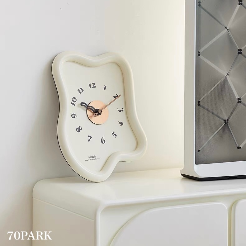 チャビー ニュアンス フレーム クロック 全3色 壁掛け時計 静音 おしゃれ 韓国インテリア 韓国雑貨 韓国っぽ インテリア雑貨 韓国 時計 掛時計