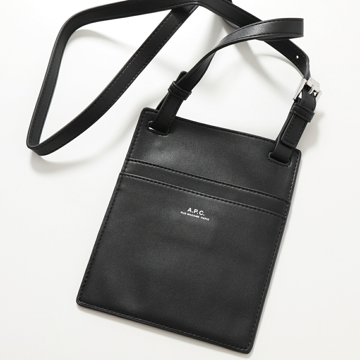 APC A.P.C. アーペーセー ショルダーバッグ neck pouch nino ネック ポーチ ニノ PUAAT H61717 メンズ ロゴ フェイクレザー 鞄 LZZ/NOIR