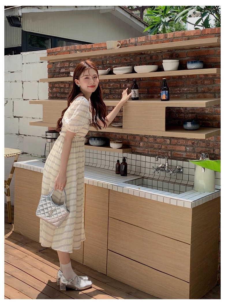 夏 フレンチ シック レース ストライプ ハイウエスト 薄手 ドレス 個性的 ワンピース ロング ロング丈 袖あり 半袖 スクエアネック 襟なし かわいい 大人可愛い シンプル カジュアル 大人 上品