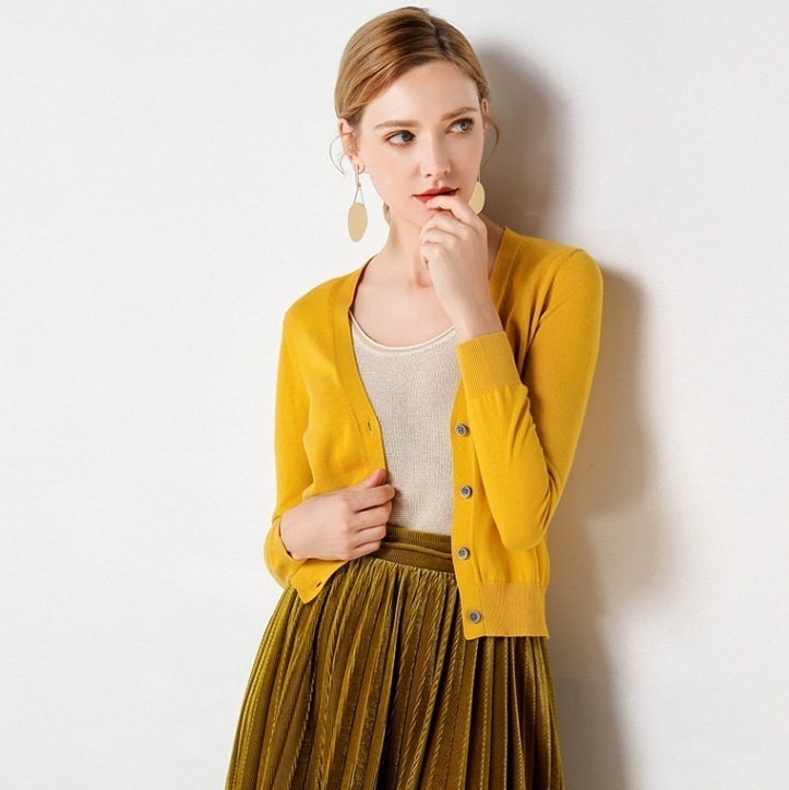 春秋ショートカーディガン 長袖ショートカーディガン カジュアルカーディガン ニットカーディガン トップス ニットソー セーター カーディガン 白トップス ショート ショート丈 袖あり 長袖 萌袖