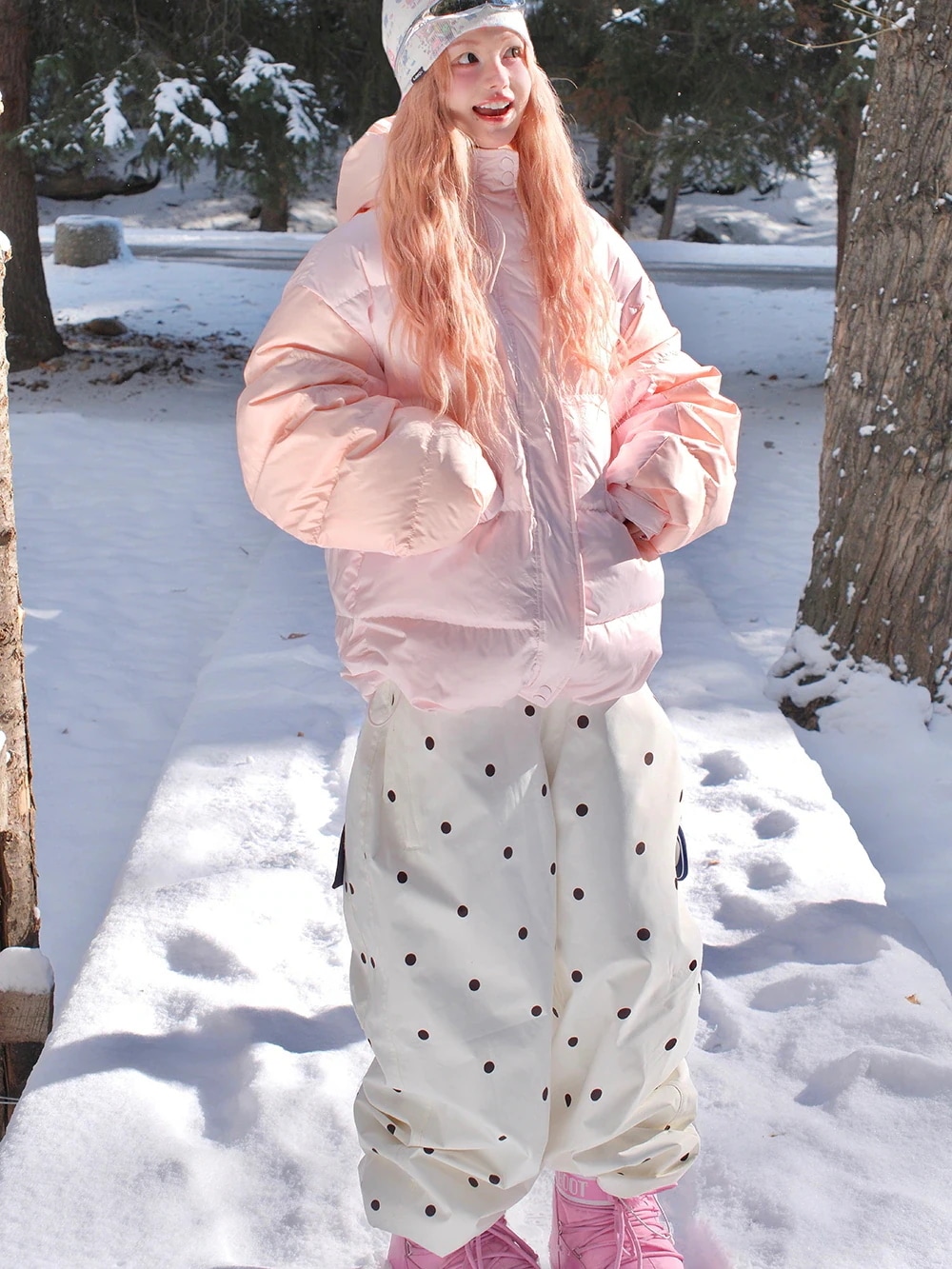 每日更新新入庫 スノーボードウェア 2026 2026 上下セット メンズ レディース ダウンジャケット パーカー パンツ ズボン ピンク 白 防風 撥水 おしゃれ 韓国風 スノボウェア スノーウェア