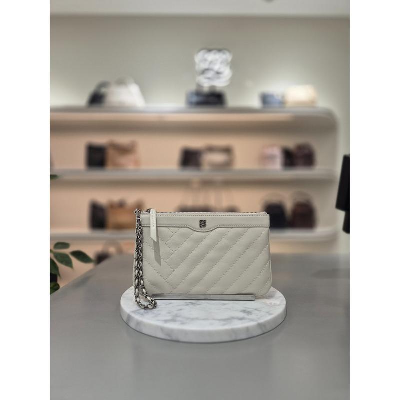 [釜山店] 女性クラッチバッグ HT1QT04IV