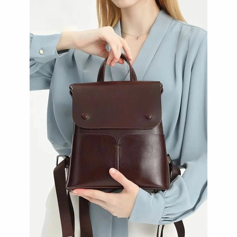 リュック バックパック レディース 本革 大容量 手提げ 肩掛け 無地 通学 女子 おしゃれ 通勤 かわいい リュックサック ビジネス 上品 旅行 ギフト マザーズバッグ マザーズリュック 出張 母の