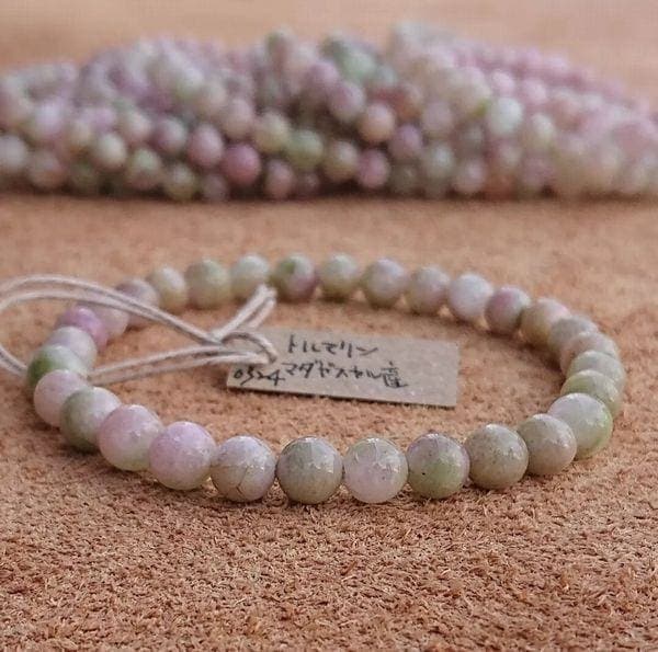 ブレスレット レディースアクセサリー アクセサリー ファッション トルマリン 天然石 淡い緑 淡い赤