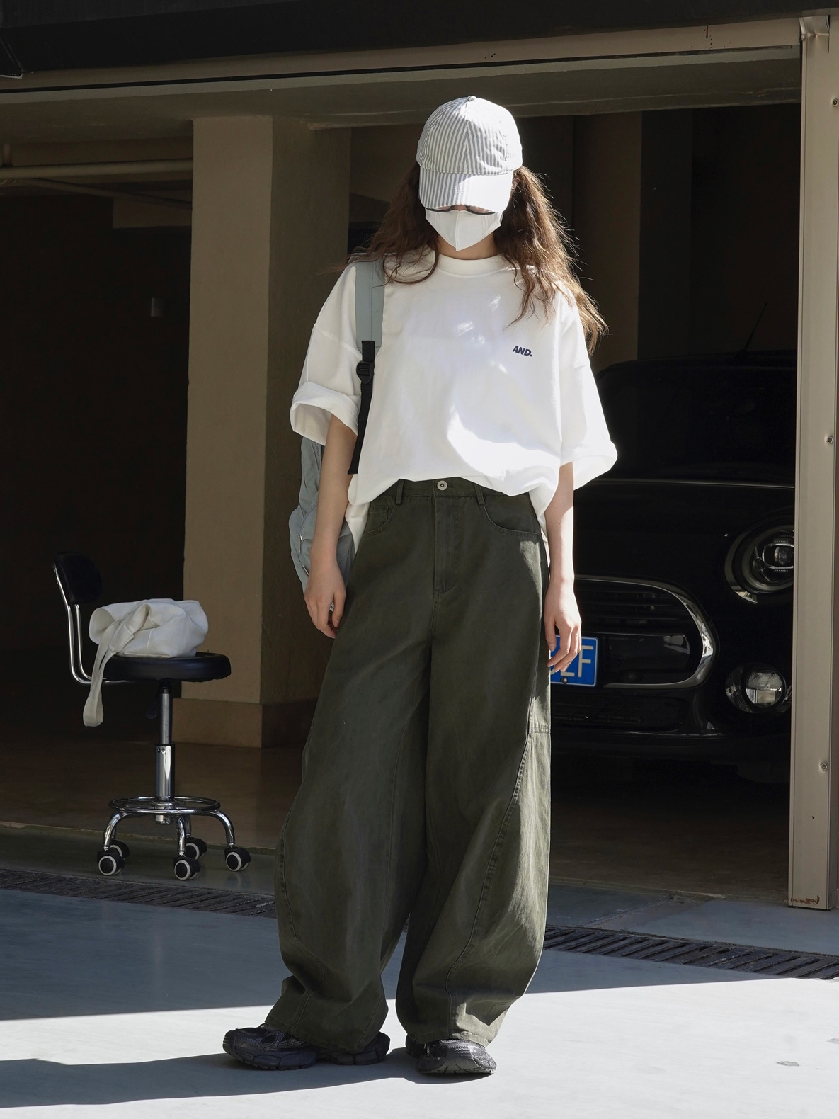 バージョンおすすめの春と夏の新しい日本と韓国のデザインセンスアークワイドレッグカジュアルパンツ軽くて通気性のカジュアルパンツ女性