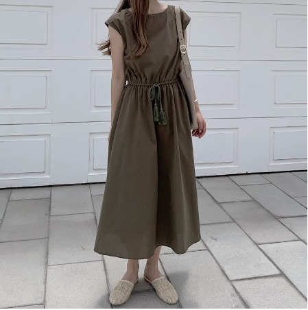 ワンピース ロング ロング丈 ミディアム丈 ミドル丈 ノースリーブ フレアスリーブ スリム Aライン 綿 麻 リネン コットン 快適 着心地 シンプル カジュアル 大人 上品 おしゃれ お洒落 ルーズ