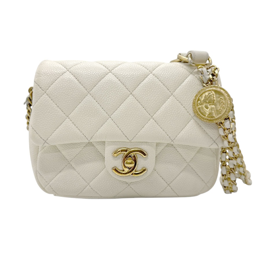 シャネル CHANEL 斜め掛けショルダーバッグ マトラッセ キャビアスキンレザー/メタル オフホワイト/ゴールド レディース z2951