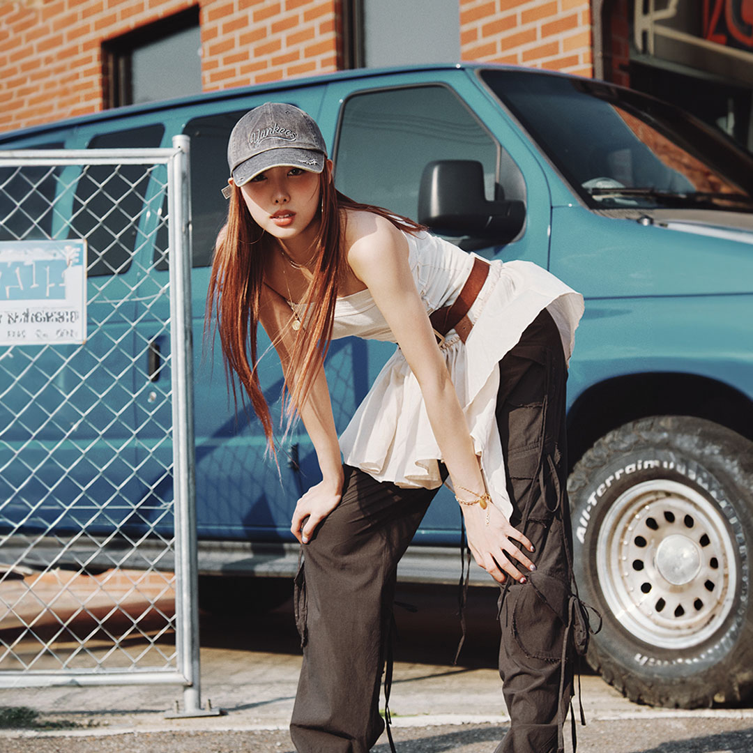 ヴァースィティ ヴィンテージ カーシヴ アンストラクチャード ボールキャップ ニューヨークヤンキース Varsity Vintage Cursive Unstructured Ball Cap