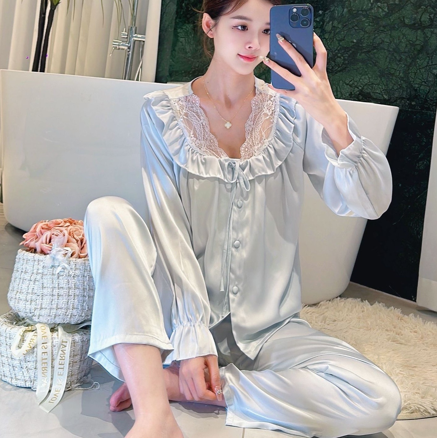レースリボンサテンナイトウェア 水色 ライトブルー ピンク 韓国 オルチャン レディース 前開きパジャマ ナイトウェア パジャマ おしゃれ お洒落 ルームウェア 寝巻き 部屋着 ホームウェア 前開き