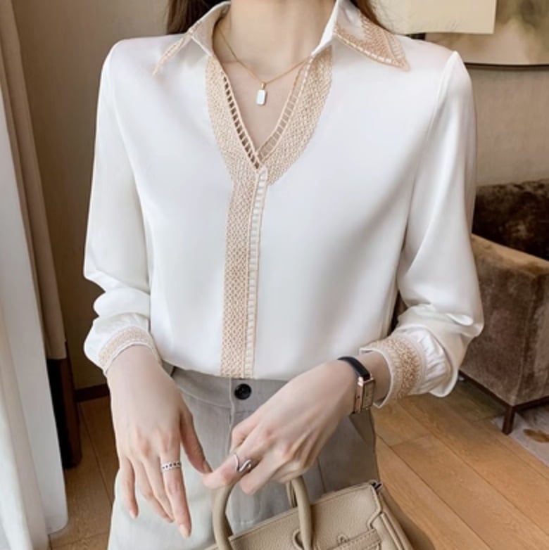 トップス デート シャツ ブラウス カットソー 白シャツ 袖あり 長袖 かわいい 大人可愛い きれいめ シンプル カジュアル 大人 上品 おしゃれ お洒落 かっこいい レトロ 大人女子 こなれ感