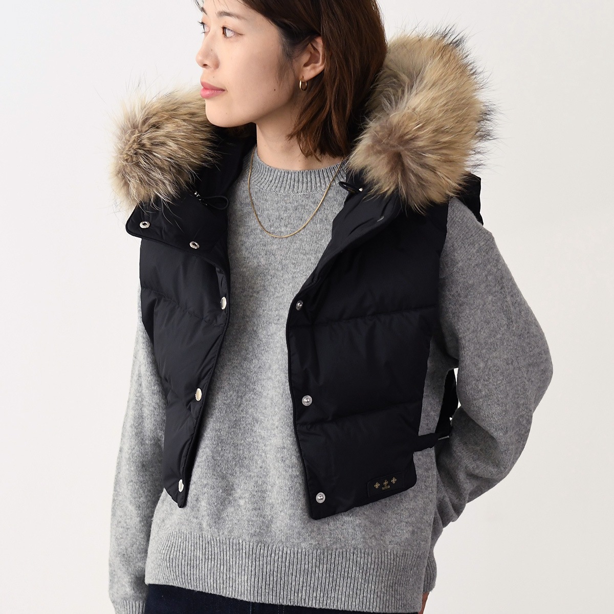 ダウン ベスト ダウンベスト ANTOTE アントーテ LTME24A1701 Z レディース ブラック 黒 ファー ショート丈 秋冬