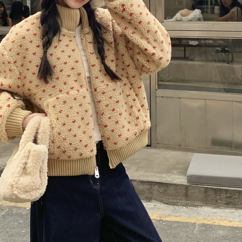 気品スタンドカラーゆったり保温厚手模倣ラム毛コート女百合カジュアルカーディガンウールトップスブーム
