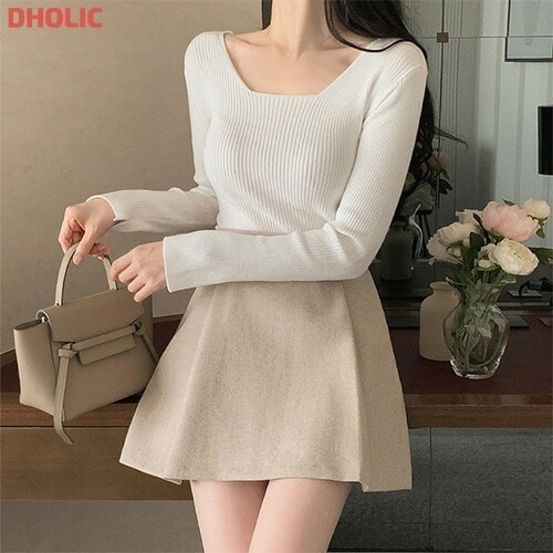 [メガ割りSALE]スクエアネックスリットスリーブニット