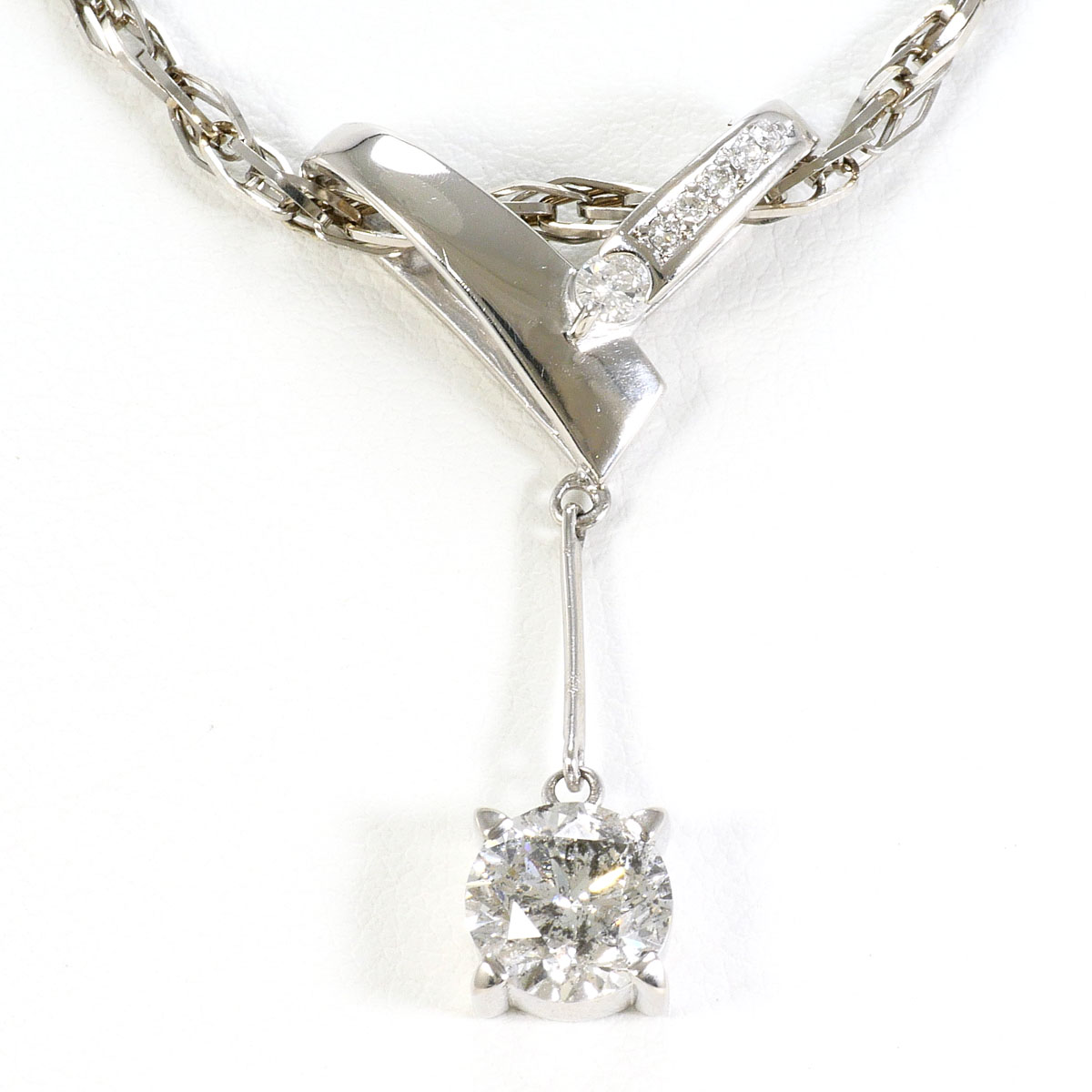 PT900 プラチナ PT850 プラチナ ネックレス ダイヤモンド 1.743ct ダイヤモンド 0.11ct 鑑別書 総重量約13.5g 約50cm 中古
