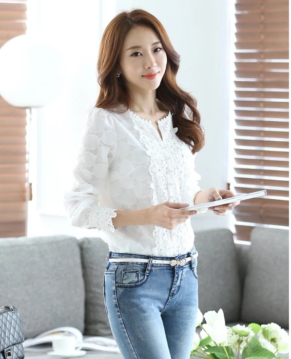 トップス ブラウス 白トップス 袖あり 7分袖 七分袖 Vネック 襟なし レース フリル 前開き かわいい 大人可愛い きれいめ シンプル 大人 上品 おしゃれ お洒落 大人可愛い 大人女子 春