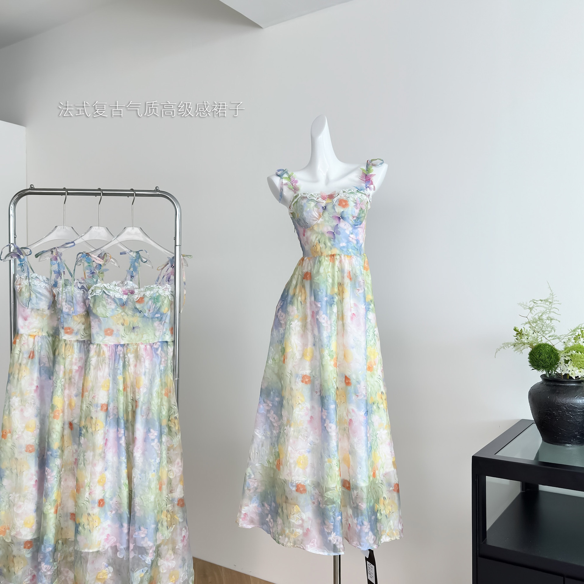 【ロング プリント ウェストマジック Aライン キャミソールワンピース 女性用 フレンチレトロ 気質 高級感】