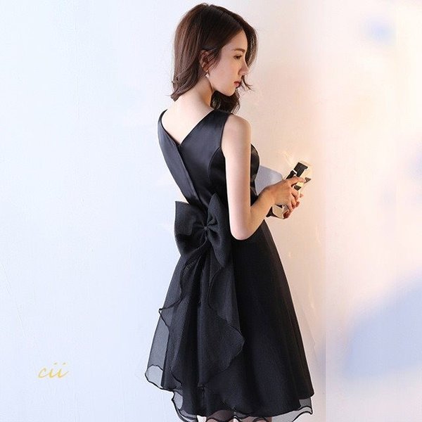 黒 ドレス ショート丈 30代 二次会ドレス お洒落 お呼ばれ パーティードレス 20代 Vネック リボン エレガント ノースリーブ ミニドレス