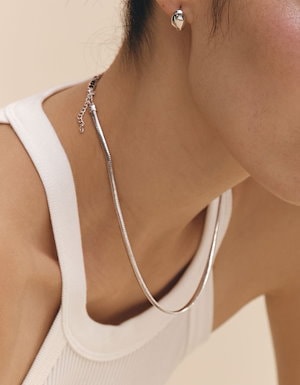 HYERES LOR(イエールロール) ネックレス・ペンダント(レディース