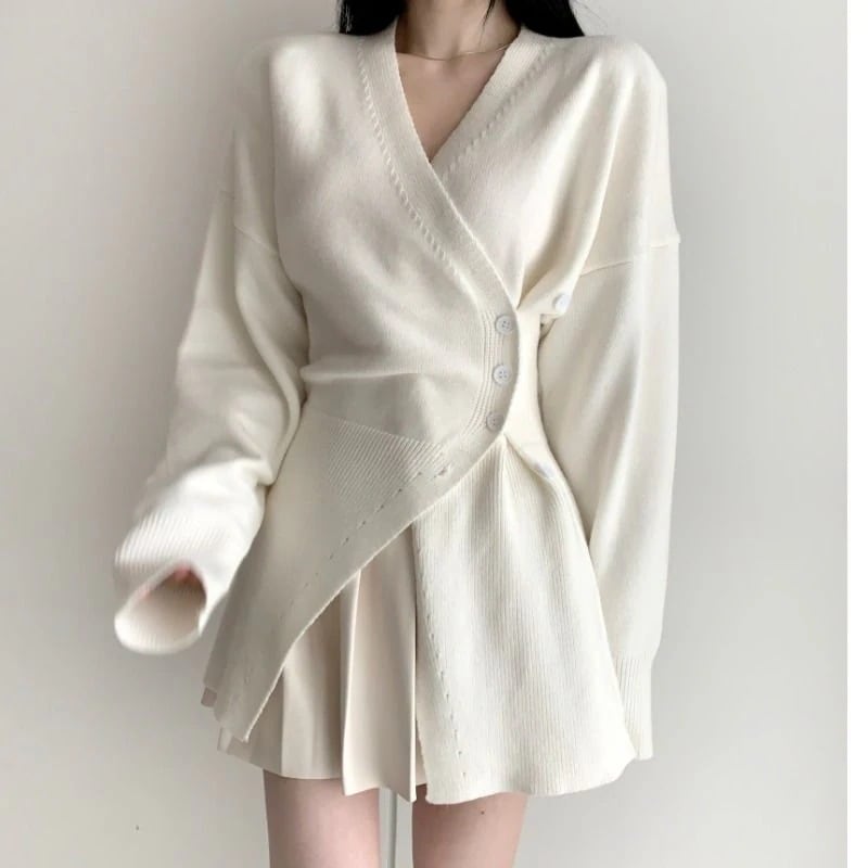 韓国アシンメトリーウエストダウンセーターデザイン感フェミニンサイドボタンミニVネックニット