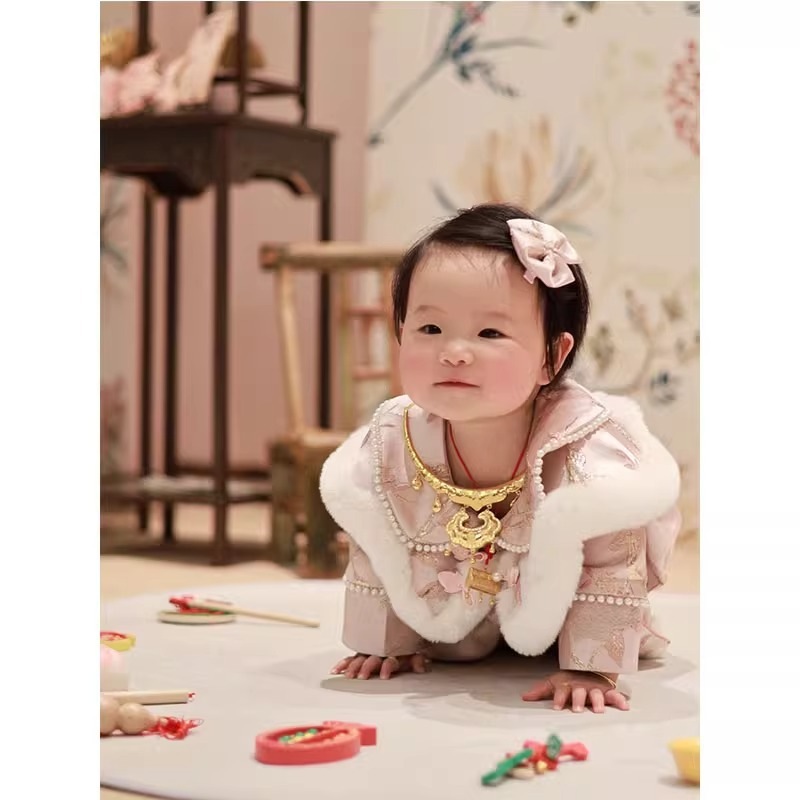 【2枚購入で 3oo円OFF】1歳のドレスの女の赤ちゃん秋と冬の赤ちゃんはzhou Yan 1歳