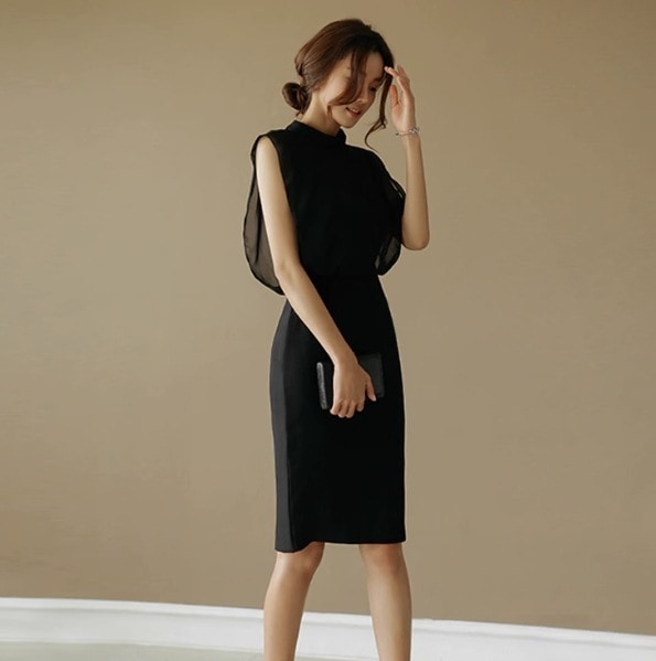 ワンピース 膝丈 ノースリーブ クルーネック スリム デザイン 美ライン ニュアンス チュール シフォン ファスナー モノトーン かわいい 大人可愛い きれいめ シンプル カジュアル 大人 上品