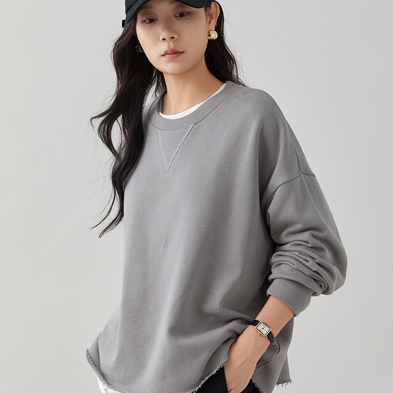 トップス トレーナ 長袖 ラウンドネック プルオーバー ミディアム丈 かわいい 大人可愛い きれいめ シンプル 上品 おしゃれ かっこいい カジュアル こなれ感 個性的 ラフ ルーズ 主役級 存在感