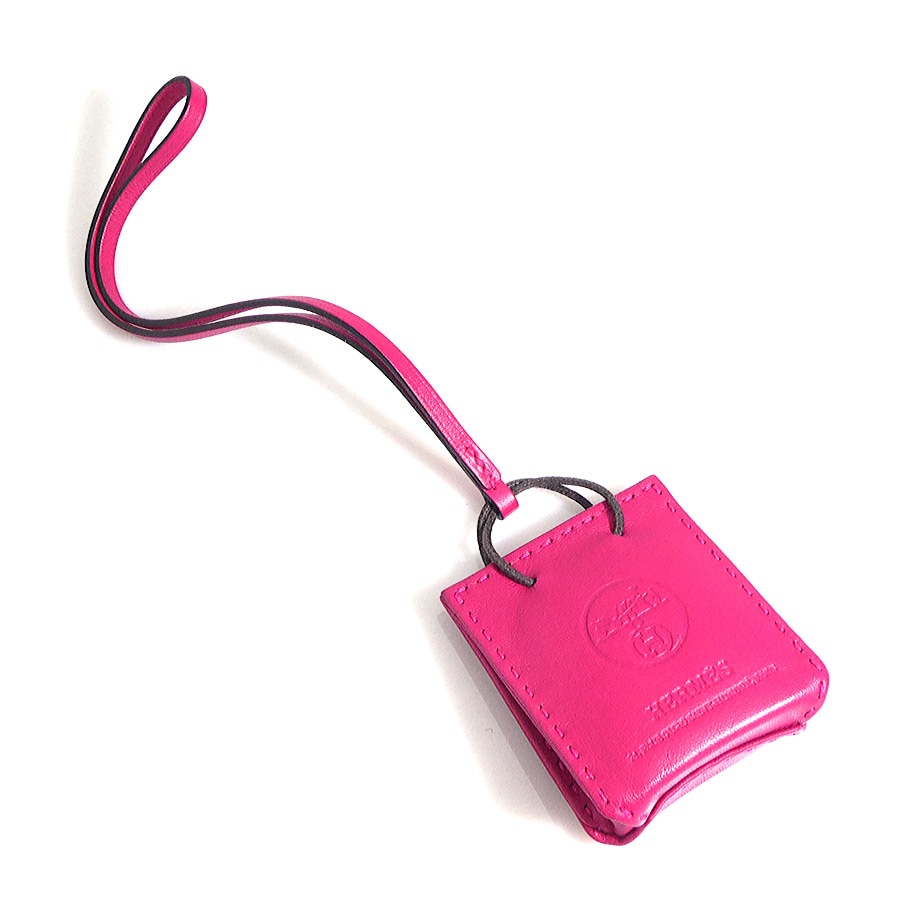 エルメス HERMES チャーム サックオランジ レザー マゼンタ レディース e59126i