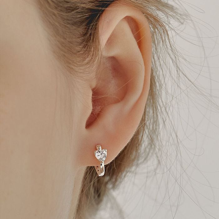 heart onetouch earring 2色 おしゃれ ピアス 韓国芸能人着用 韓国ファッション