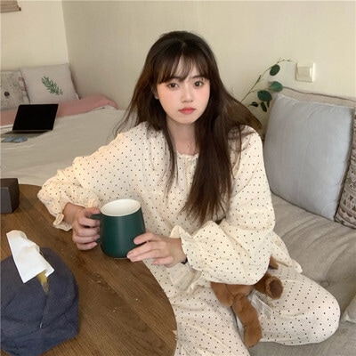 ドット柄パジャマ ルームウェア パジャマ 部屋着 寝巻き ナイトウェア ロング ロング丈 袖あり 長袖 ラウンドネック ハイウエスト ウエストゴム 綿 上下セット 2点セット ツーピース かわいい 5,166円