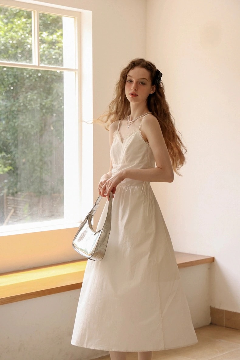 無地 ロング丈 シャーリング キャミワンピ [ホワイト]