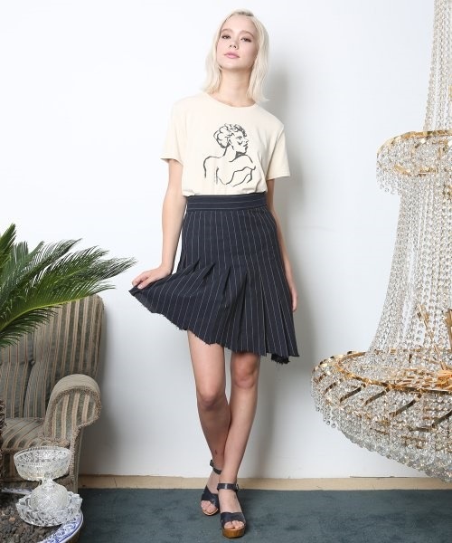 LADY MUSE MODAL T-SHIRT [IVORY] [韓国直送]