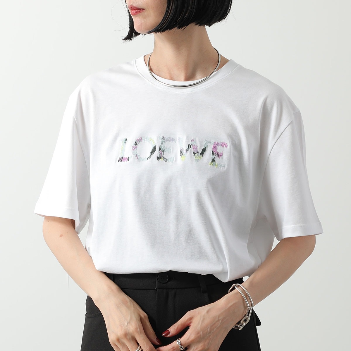 LOEWE ロエベ 半袖 Tシャツ H526Y22XCM レディース ロゴ刺繍 クルーネック カットソー コットン H526Y22XCM2100