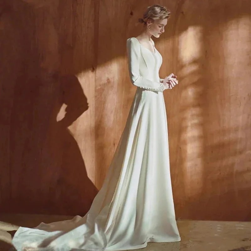 新品掲載！二次会 パーティードレス 花嫁 ウェディングドレス 結婚式 11 ワンピース 前撮り お呼ばれ 成人式 白 ロングドレス ウェディング サイズオーダーメイド可能 演奏会