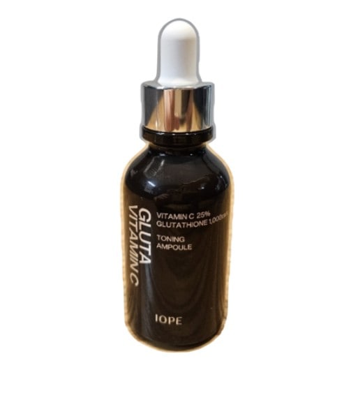 グルタ ビタミンC トーニング アンプル/とろーり濃厚なテクスチャーでしっかり保湿されてキメの整ったなめらかな肌へ