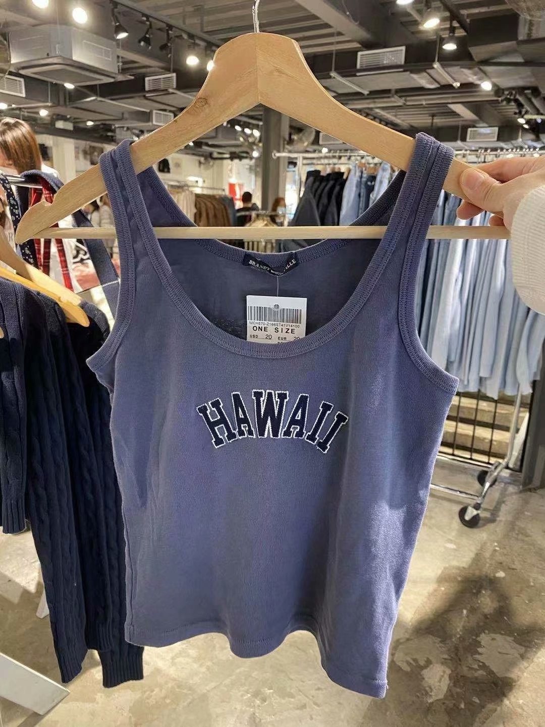 ベストベース 文字 刺繍入り ショート へそ出し ノースリーブ キャミソール レディース 夏 スポーツベース