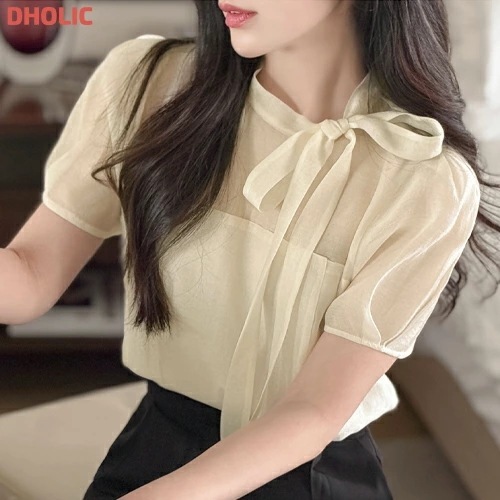 [メガ割りSALE]シースルーリボンネック半袖ブラウス 8,272円