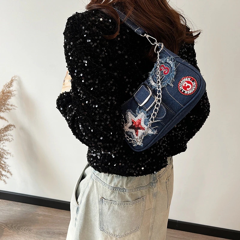 デニム脇下バッグ2024新型韓国版ファッションはトレンドショルダーバッグチェーン2Wayバック