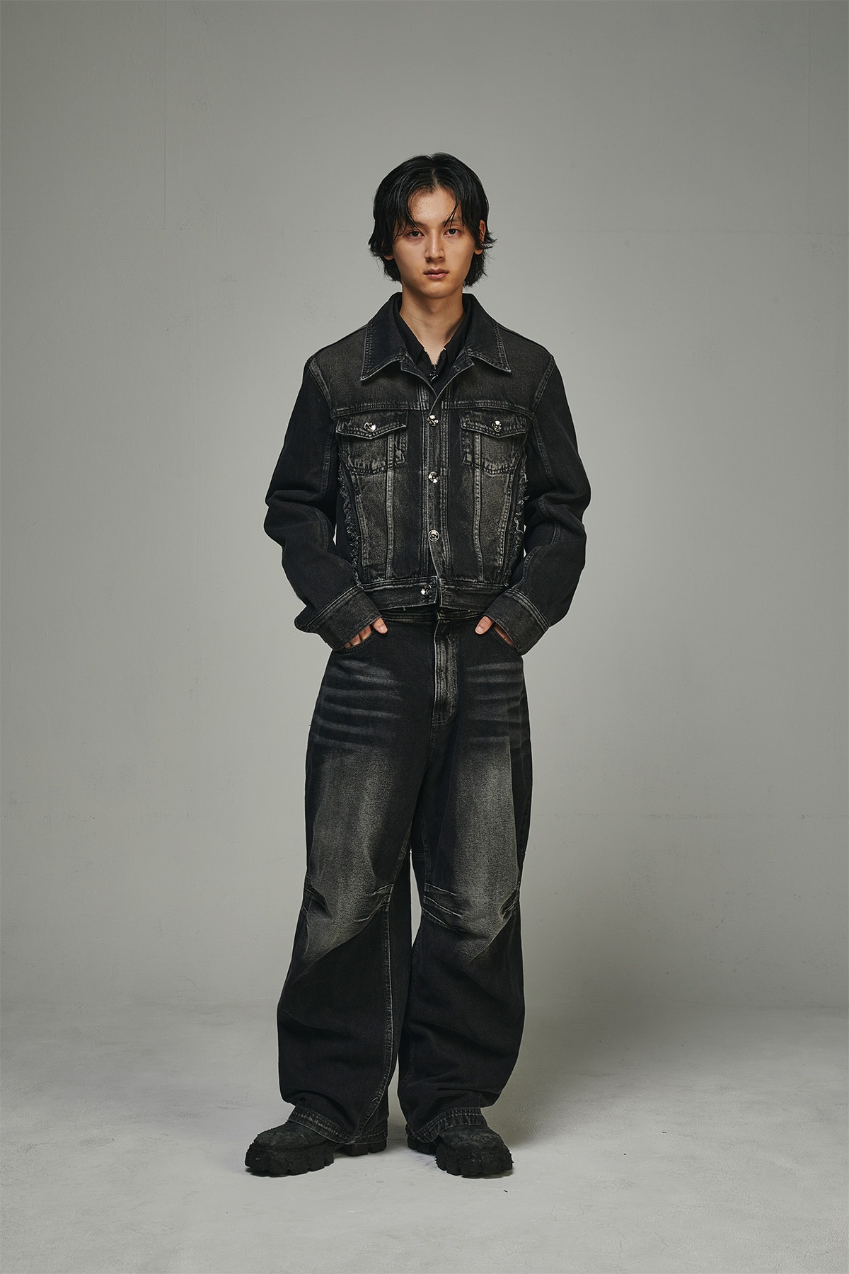 【BLR】 BLR DOUBLE TRIDENT WASHING WIDE DENIM PANTS BLACK