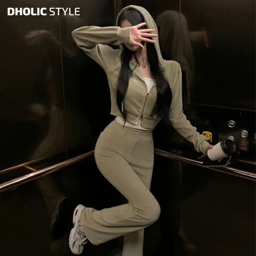 [メガ割りSALE]2TYPEベルベットクロップドパーカー&パンツSET・p591953