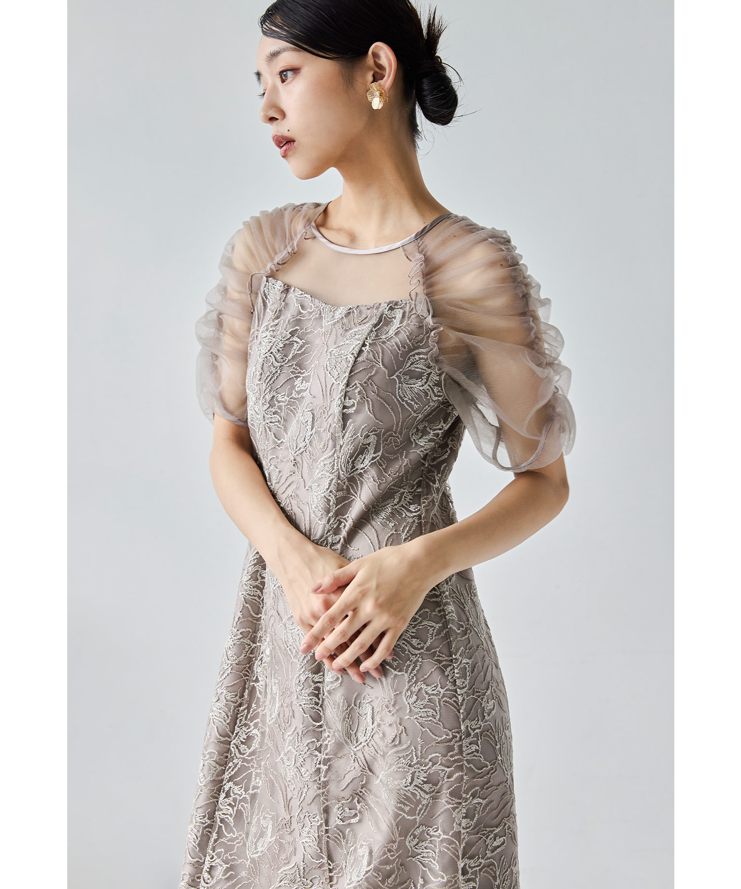 刺繍レースギャザースリーブドレス パーティードレス 結婚式 花柄 レース チュール シアー フレア フェミニン 可愛い お呼ばれ パーティー 二次会 披露宴 謝恩会 成人式 同窓会 卒業式 14,630円