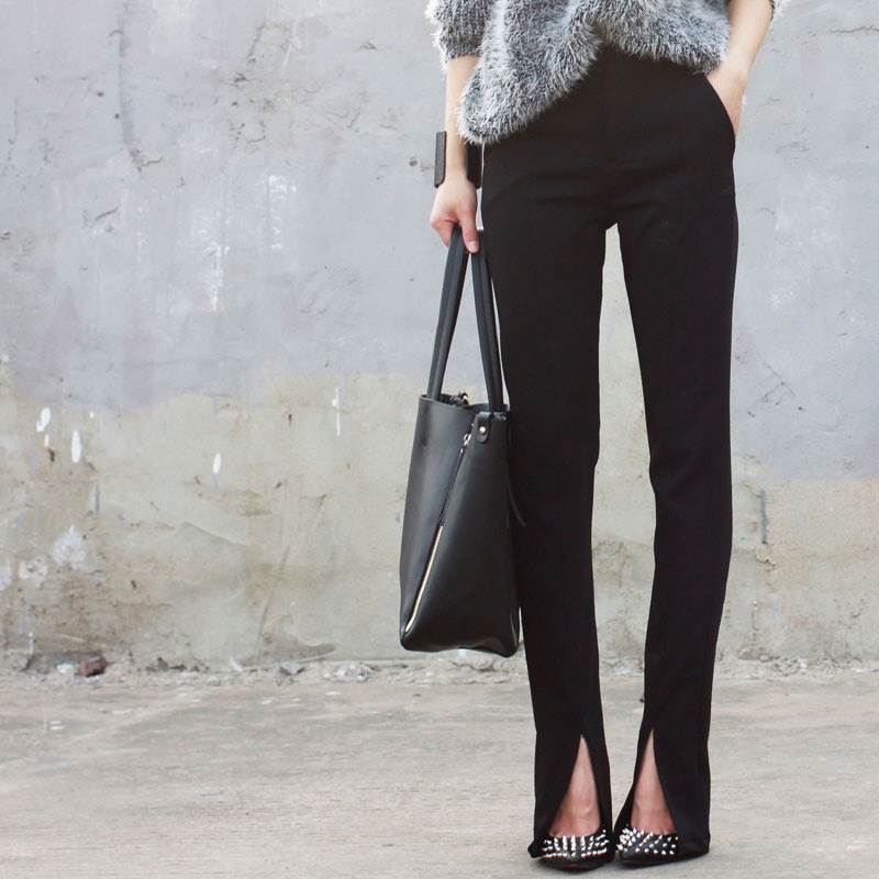 スリット入りパンツ パンツ ロング丈 スリット フレアパンツ かっこいい クール 上品 美人 脚長 美脚 ボトムス ズボン 裾ワイド スリム タイト 細身 ポケット ハイウエスト コットン シンプル