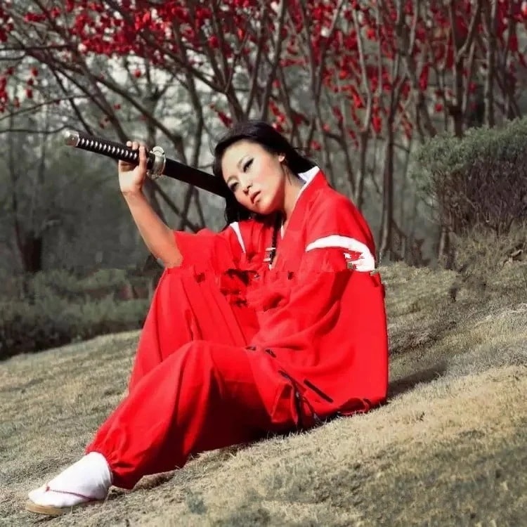 犬夜叉 ハロウイン コスプレキャラクター コスチューム ステージ服 舞台 クリスマス イベント 変身 仮装 変装 制服 大人用 文化祭