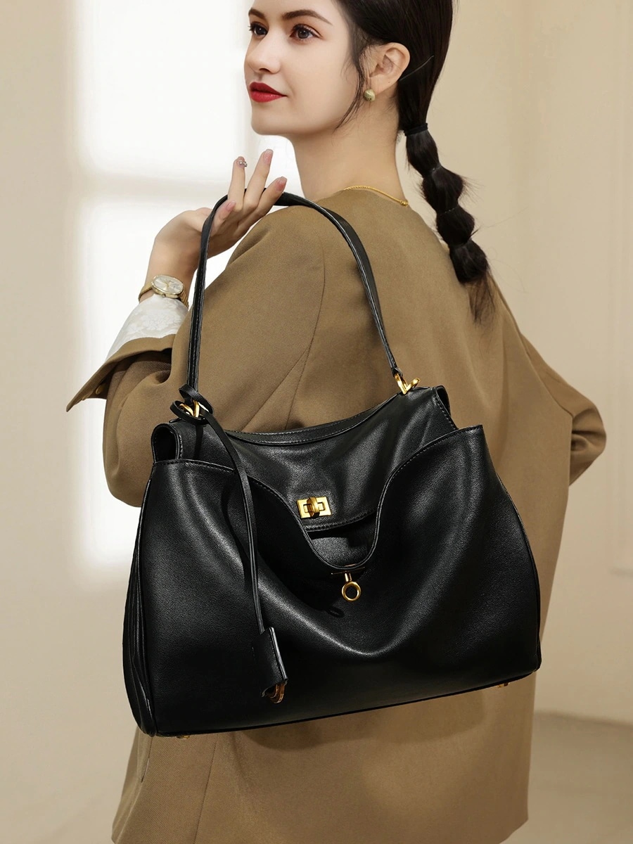 キルティングバッグ 入学シーズン 入社し通勤OL 韓国本革 トートバッグ ショルダーバッグ 斜めがけバッグ レディース 大容量 2way ショルダーバッグ 通勤 バッグ バック カバン 旅行バッグ 斜 8,187円