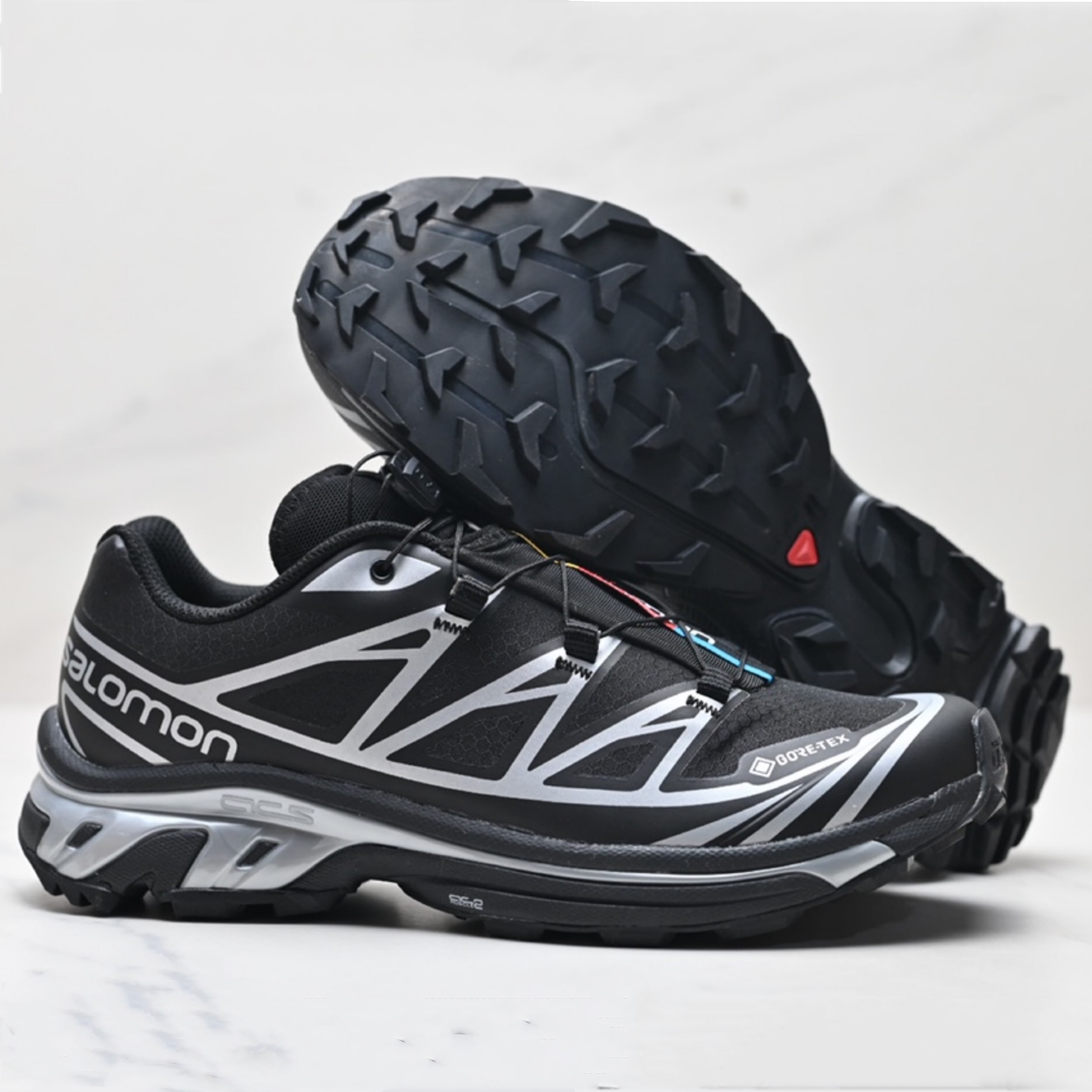 新品未使用 サロモン スニーカー XT-6 GTX メンズ ローカット シューズ 靴 ブラック 男女通用 海外輸入