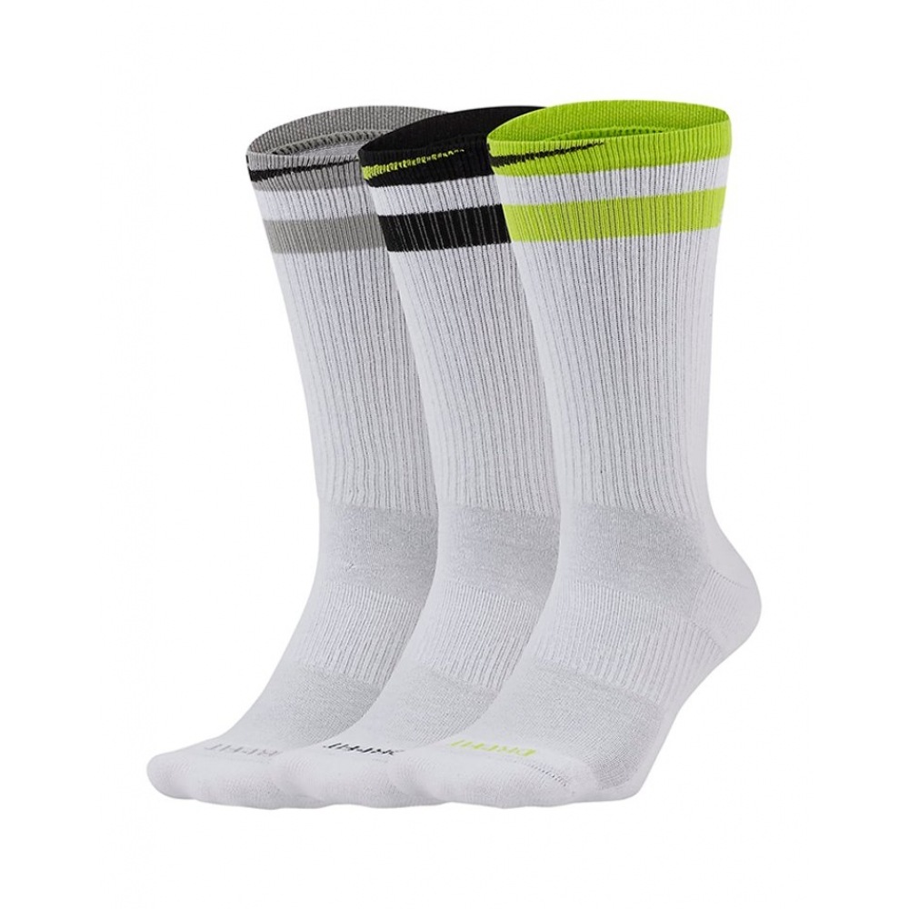 Nike エブリデイトレーニングクルーソックス 3P