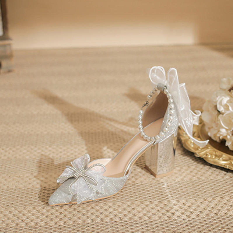 1000円OFFクーポン ロリータ靴 lolita レース 蝶結び リボン スパンコール パンプス ハイヒール レディース ポインテッドトゥ きらきら ピンヒール フェミニン 披露宴 演出 ウェディン