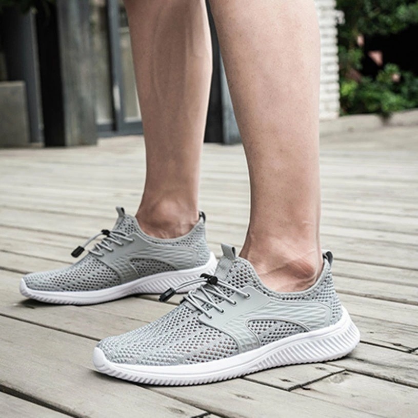 クーポン スニーカー カジュアルシューズ メンズ 厚底 白 おしゃれ 軽量 通気 滑り止め カッコイイ 通勤 通学 普段履き 休日 仕事 シンプル 疲れない ローカット 合わせやすい 高校生 大人 歩