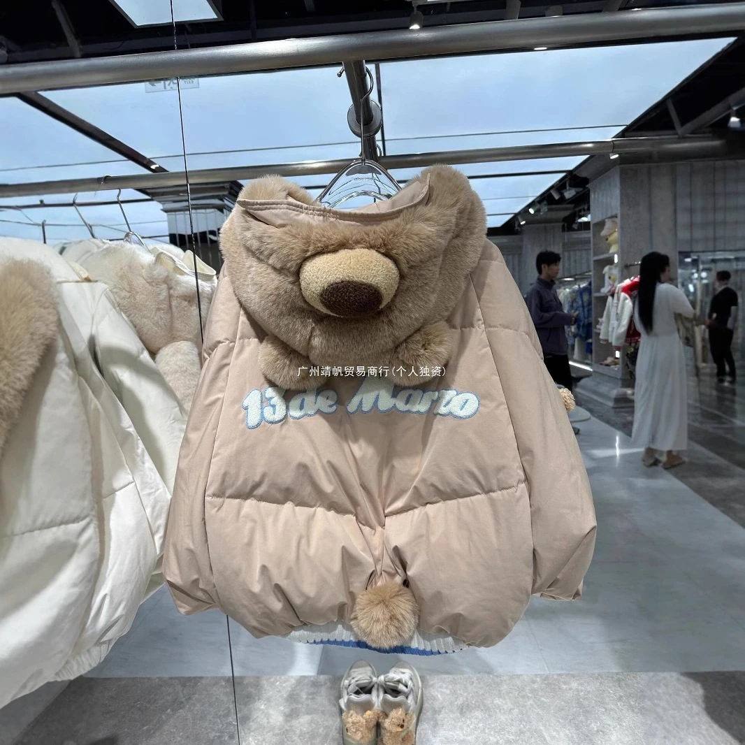 冬の女性のためのオリジナルの取り外し可能なクマのフード付きコットンコートスタイルの厚くて暖かいニッチルーズコットンコート