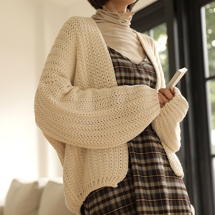 [韓国ファッション] ノーボタン パフスリーブ ニットカーディガン